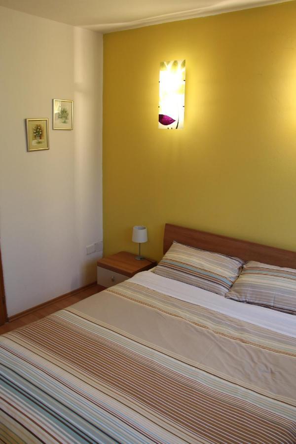 Apartment Ivana Ровінь Екстер'єр фото