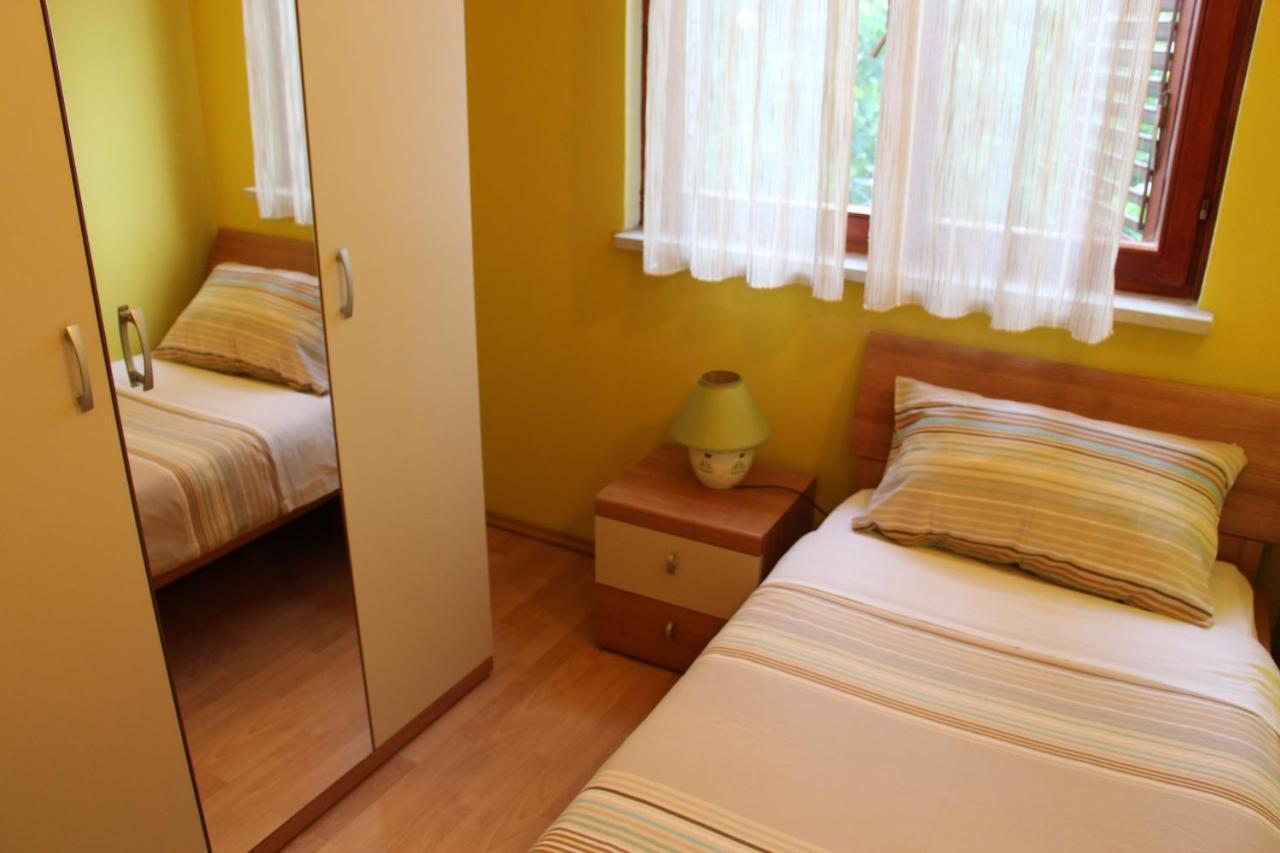 Apartment Ivana Ровінь Екстер'єр фото